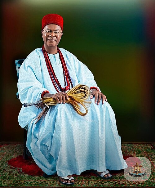 AANI CELEBRATES OBI OF ONITSHA, IGWE ALFRED ACHEBE, CFR, mni, AT 85